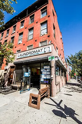 Rented by Twyford Real Estate | media 68