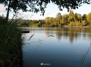 2200 Lewis River Dr, Woodland, WA 98674