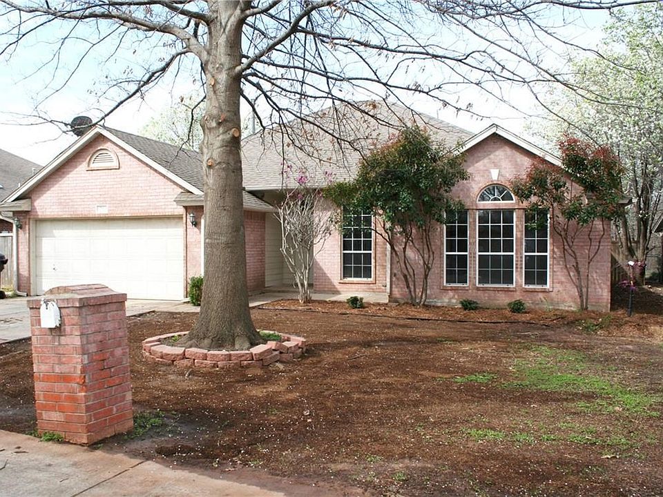 Serene, Updated Landscape.