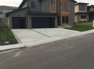 4857 Tillamook Dr, Richland, WA 99352