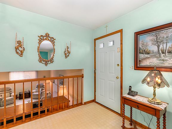 3rd image of 455 Polo Club Dr