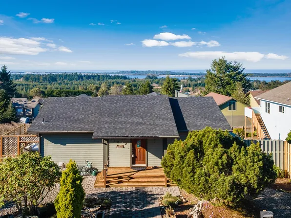 770 Prefontaine Dr, Coos Bay, OR 97420