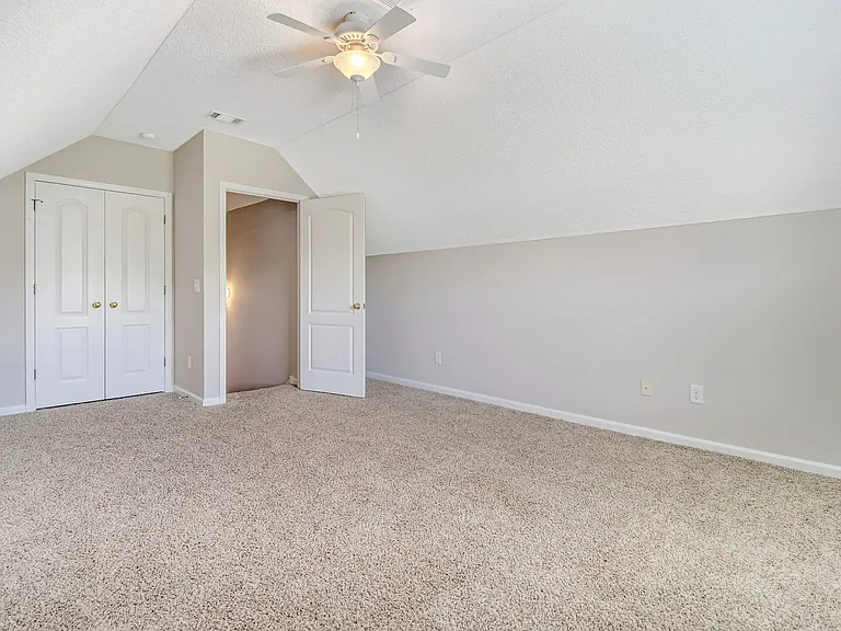 127 Williams Ave — Photo 33