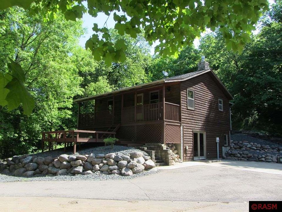 1st image of 32349 Rosewood Ln