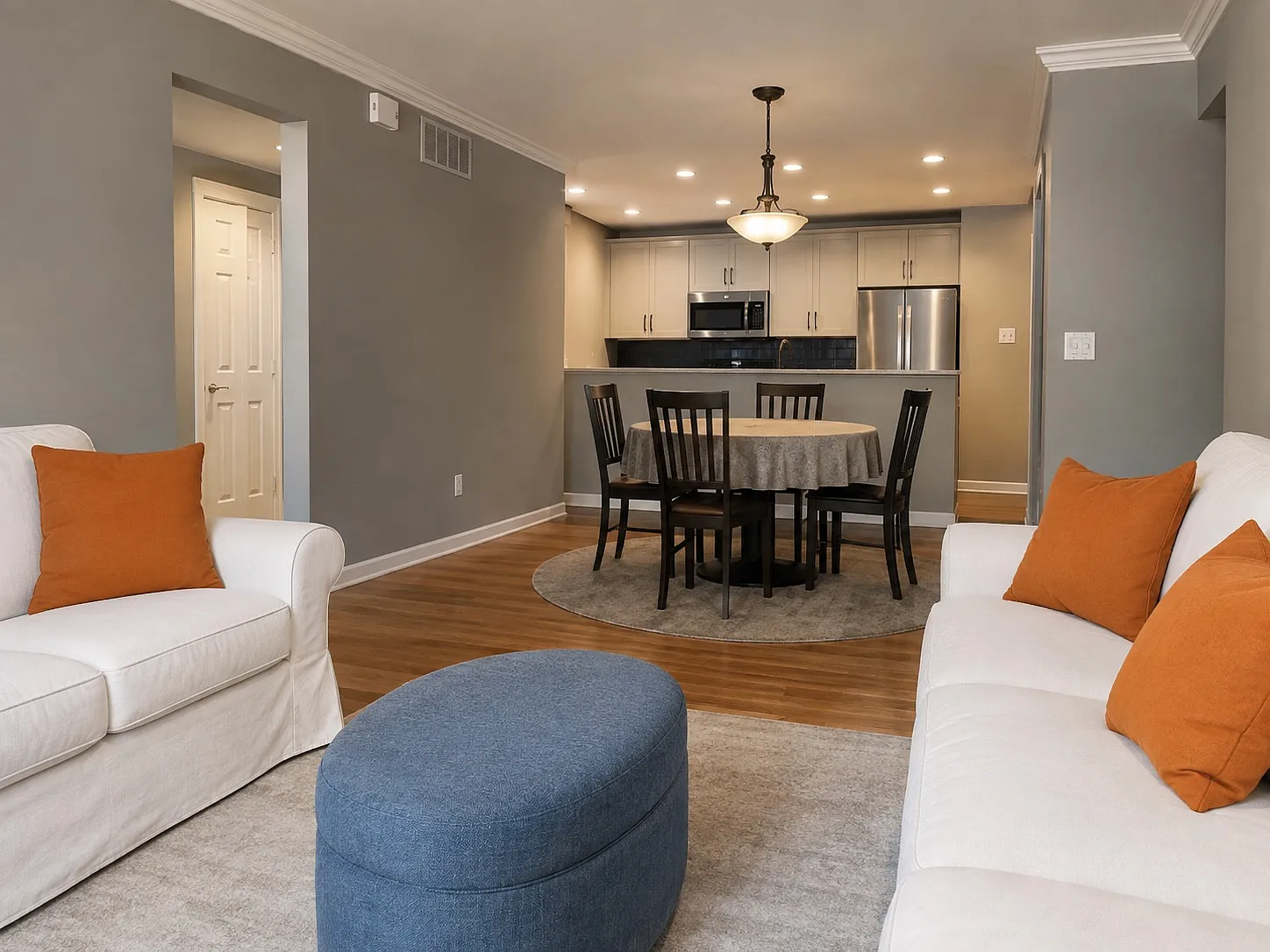 2 bed, 2200 sqft, $3,850 — Photo 4