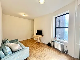 Rented by Best Apartments North Inc