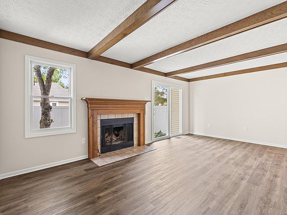4th image of 3792 Baybridge Ln #6-3