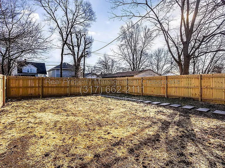 849 N Oakland Ave — Photo 39