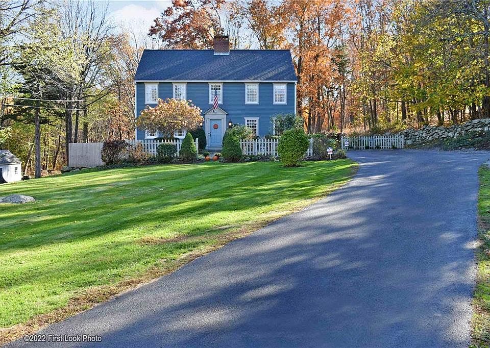 43 Wilbur Rd, Lincoln, RI 02865 Zillow