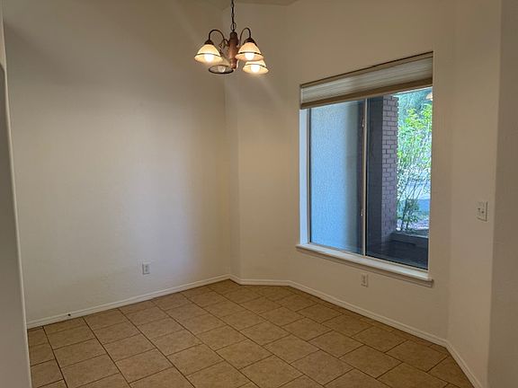 2nd image of 1371 Loren Dr #1
