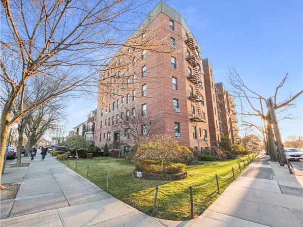 2310 Ocean Pkwy APT 6A, Brooklyn, NY 11223