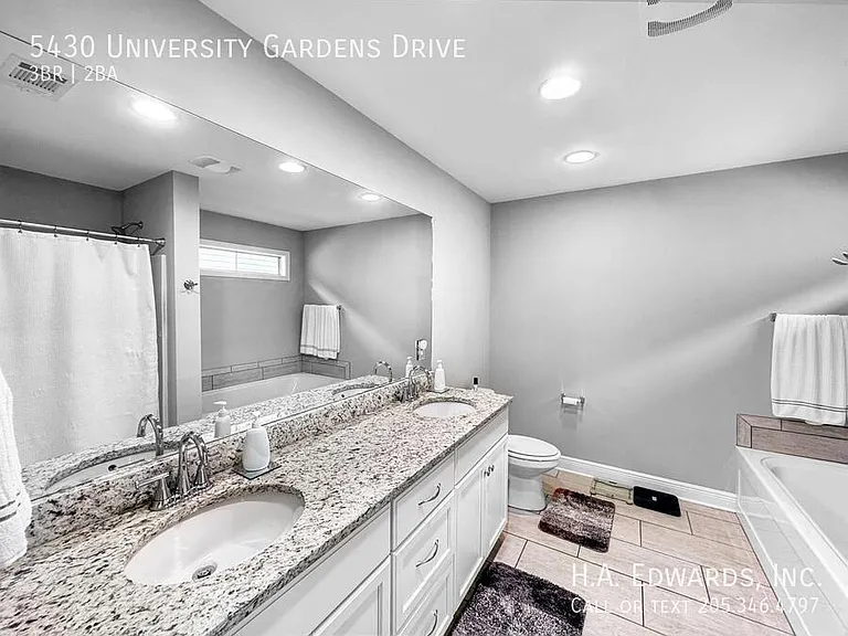 5430 University Gardens Dr — Photo 13