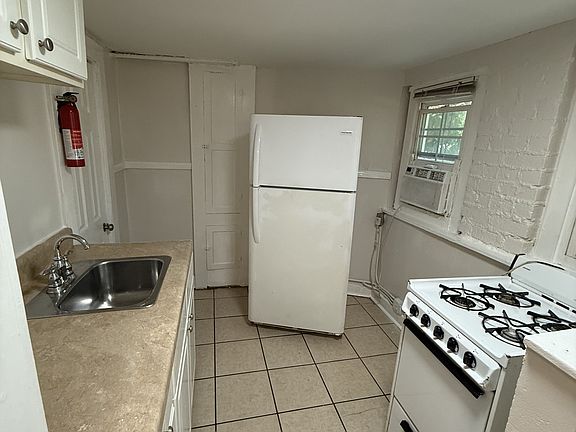 3rd image of 7904 Saint Charles Ave #11310690