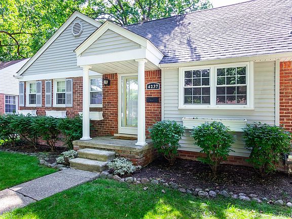 3rd image of 4237 Wakefield Rd