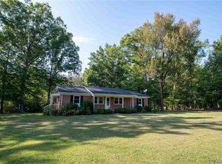 12196 Farmville Rd, Meherrin, VA 23954