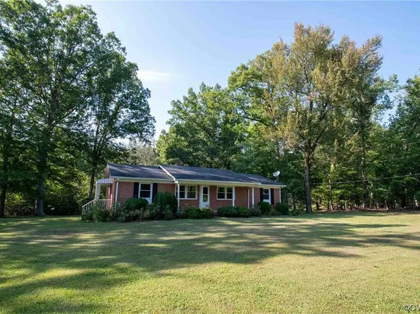12196 Farmville Rd, Meherrin, VA 23954