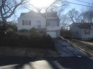 88 Grandview Dr, Woodland Park, NJ 07424