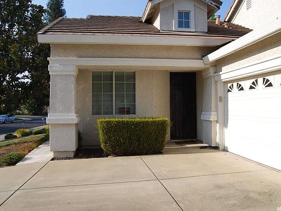 2nd image of 7909 Robinson Dr