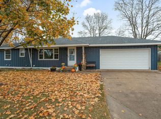 1047 109th Ave NW, Coon Rapids, MN 55448