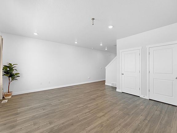 2nd image of 790 S Brubaker Way