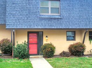 315 S Valley Forge Rd APT 11, Devon, PA 19333