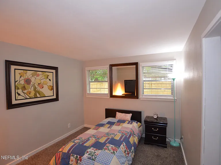 7004 Hyde Grove Ave — Photo 14