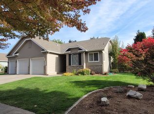 5812 N Toulon Dr, Coeur D Alene, ID 83815