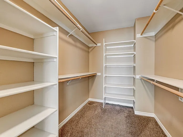 3949 Rhine Way — Photo 34