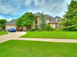 504 Flint Ridge Dr, Norman, OK 73072