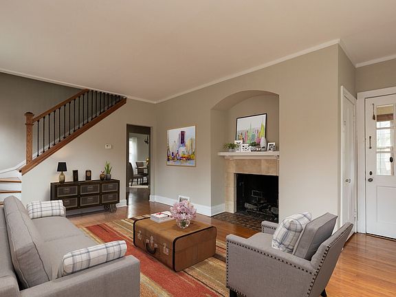 4th image of 512 E Lincoln Ave