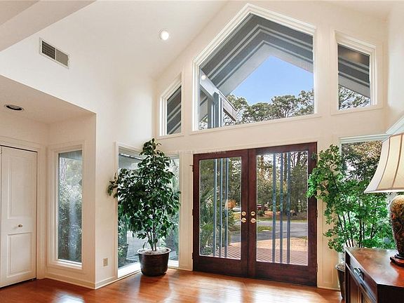 3rd image of 37 Oyster Reef Dr