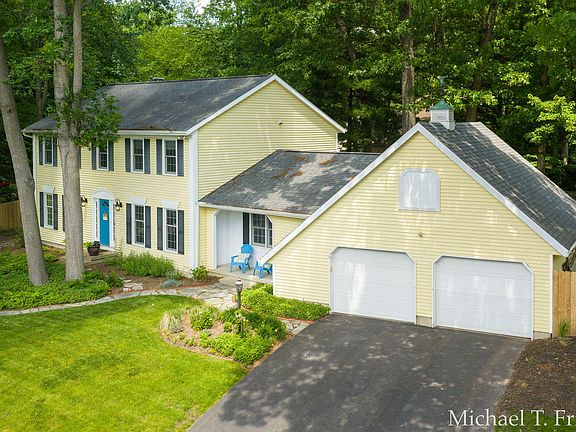 5th image of 7421 Treeline Dr SE
