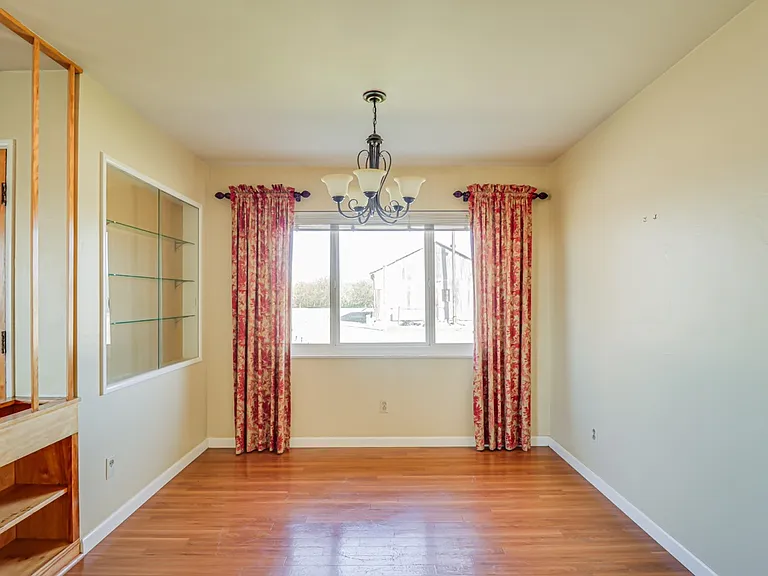 22157 Brimhall Rd — Photo 13
