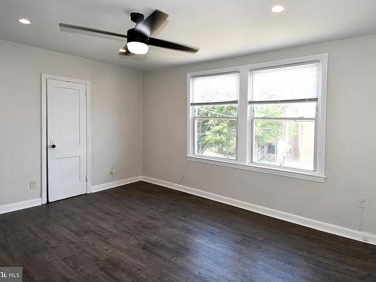 1314 Downing Pl NE #3 — Photo 4