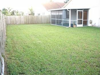 5th image of 9816 Cristina Dr
