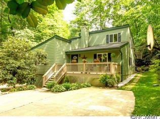 8 Laurel Ridge Rd, Pisgah Forest, NC 28768