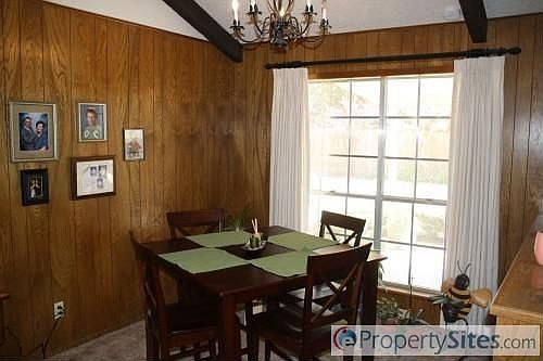 3rd image of 3027 Briargrove Ln