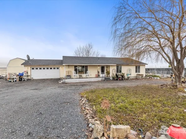 501 E Huntzinger Road, Selah, WA 98942