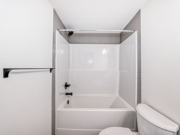 3rd image of 208 Annette Vlg NW #Basement