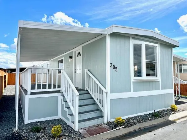 720 E Worth Ave Space 205, Porterville, CA 93257