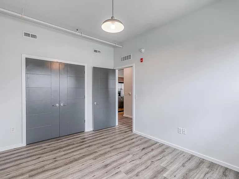 Brown Street Lofts — Photo 26