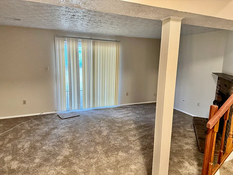 3723 Castle Ter — Photo 18