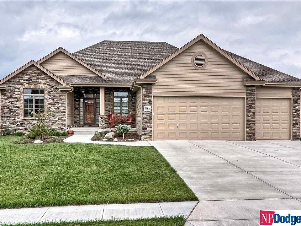 7902 Shadow Lake Dr, Papillion, NE 68046 Zillow