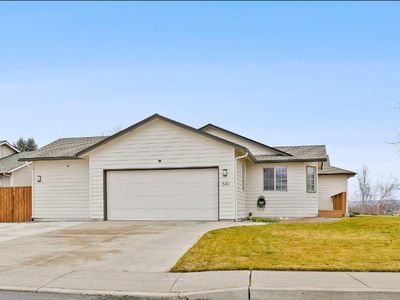 549 NE Begonia St, Madras, OR, 97741