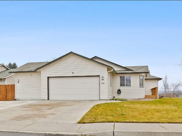 549 NE Begonia St, Madras, OR 97741