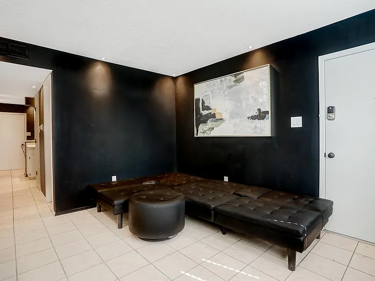 314 Alvarado Dr NE #A — Photo 11