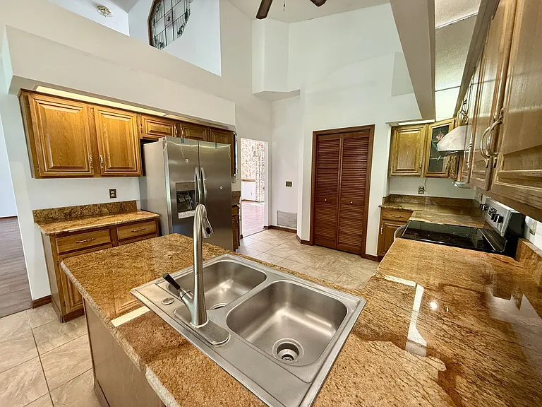124 Estates Cir — Photo 10