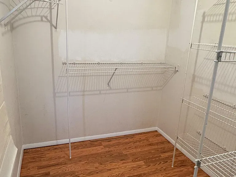 19048 Partridge Wood Dr — Photo 17