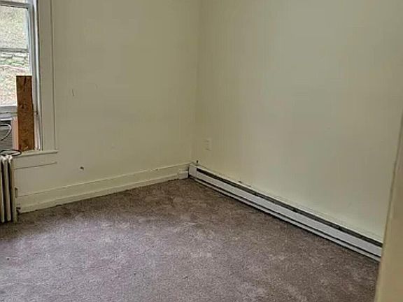 3rd image of 58 Church Rd