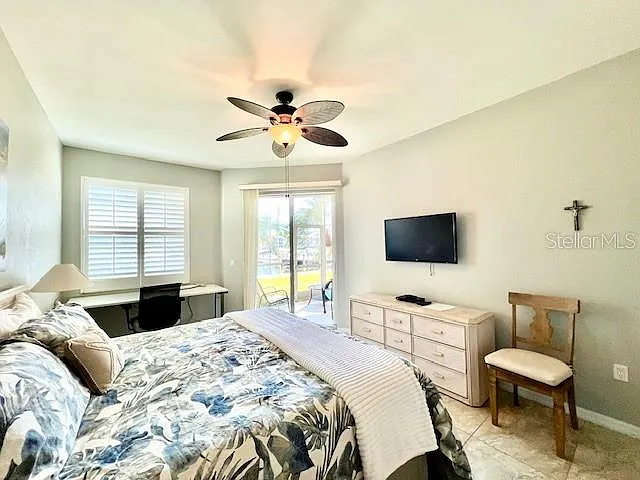2060 Matecumbe Key Rd #2102 — Photo 20